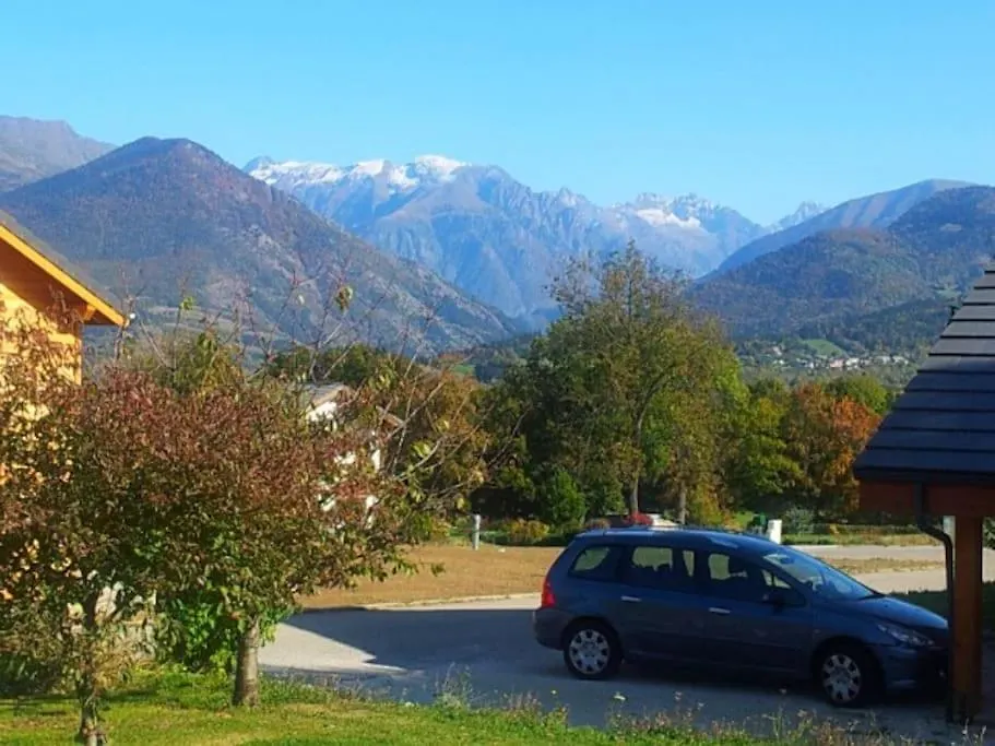 Maison Dans Les Alpes - Gite Les 12 Sommets Ponsonnas France