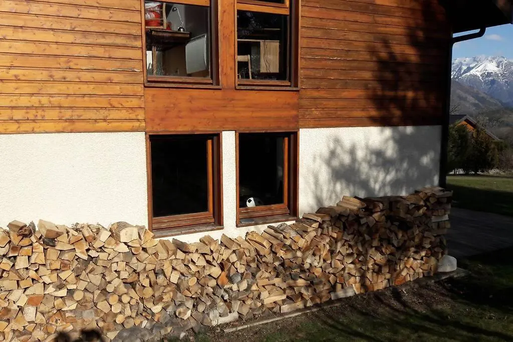 Maison Dans Les Alpes - Gite Les 12 Sommets Ponsonnas Hébergement de vacances