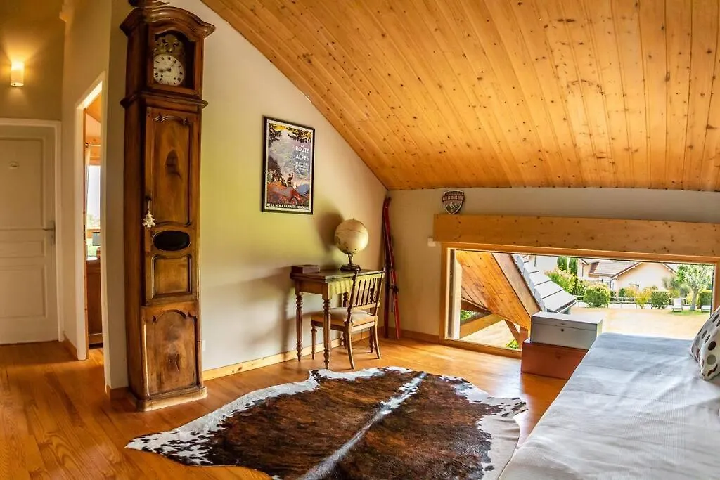 Maison Dans Les Alpes - Gite Les 12 Sommets Ponsonnas Hébergement de vacances