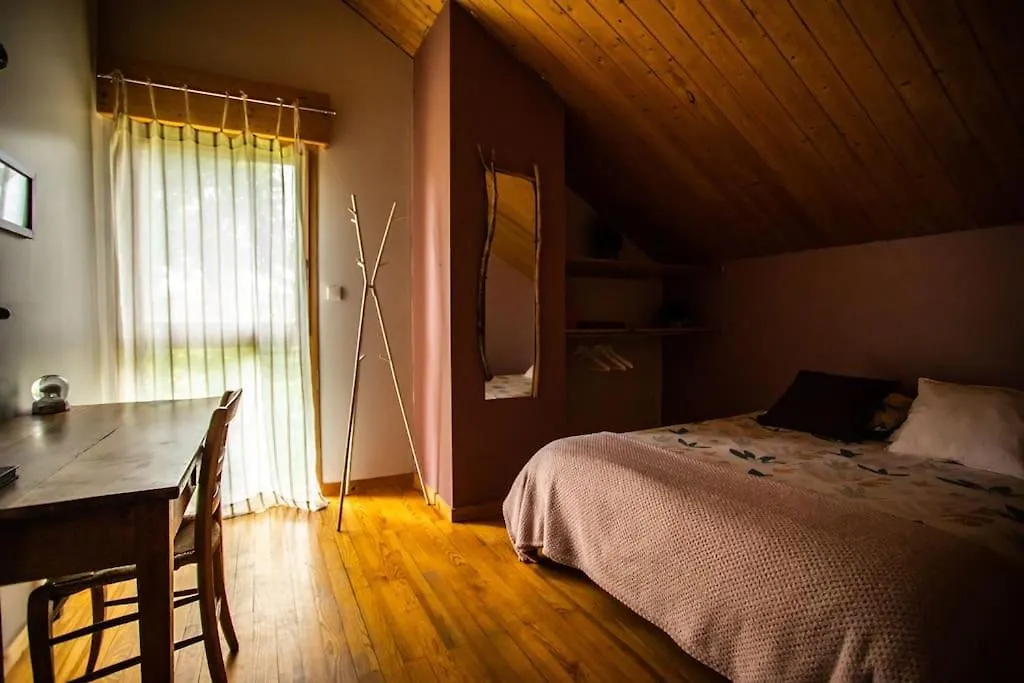 Maison Dans Les Alpes - Gite Les 12 Sommets Ponsonnas 0*,