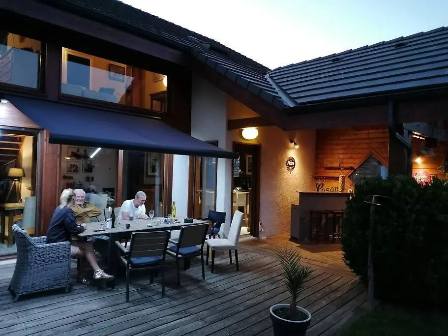 Maison Dans Les Alpes - Gite Les 12 Sommets Ponsonnas Hébergement de vacances