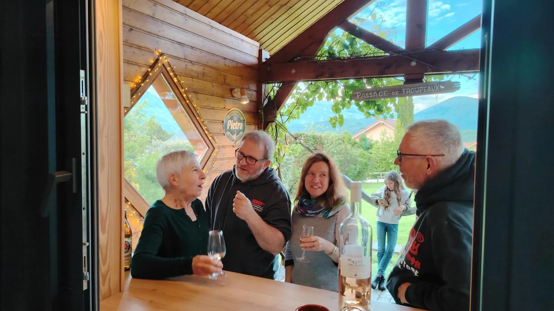 Maison Dans Les Alpes - Gite Les 12 Sommets Ponsonnas