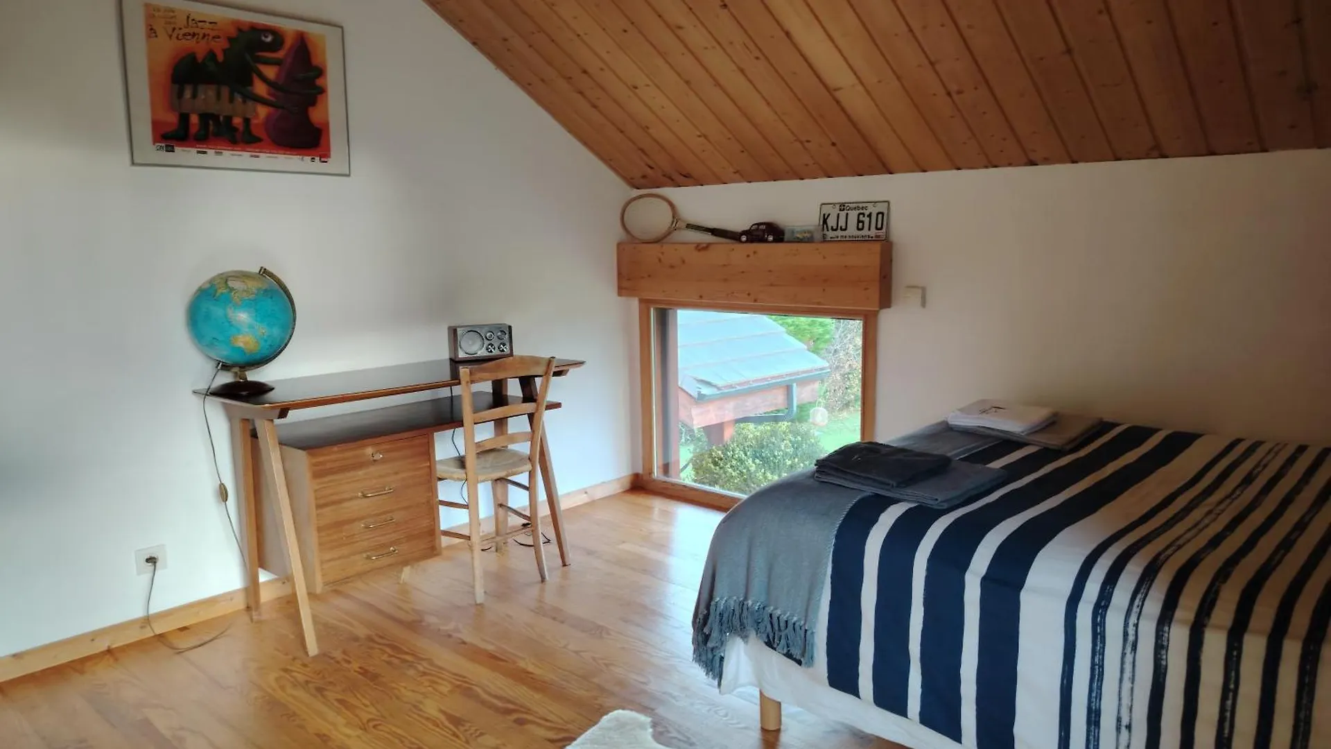 Maison Dans Les Alpes - Gite Les 12 Sommets Ponsonnas 0*,  France